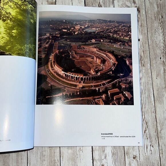 MIDJOURNEY Magazine Issue 14 V6 NEW - Picture 3 of 12